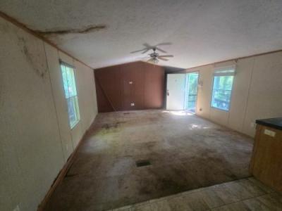 Photo 4 of 9 of home located at 864 Stones Rd Camden, TN 38320
