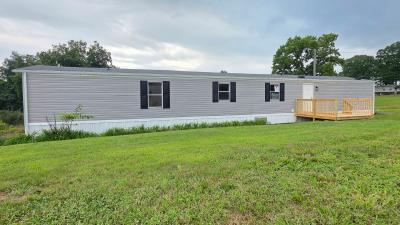 Photo 3 of 26 of home located at 64 Longfield Trl Nancy, KY 42544