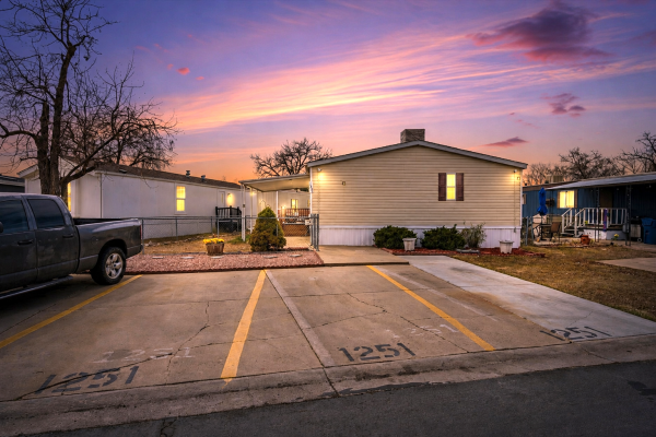 2001 HBO Manufactured Home