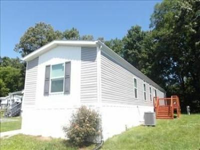 Photo 2 of 9 of home located at 149 Lombardy Way Newport, TN 37821
