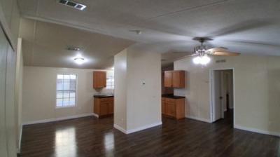 Photo 4 of 14 of home located at 3868 Covington Dr Saint Cloud, FL 34772