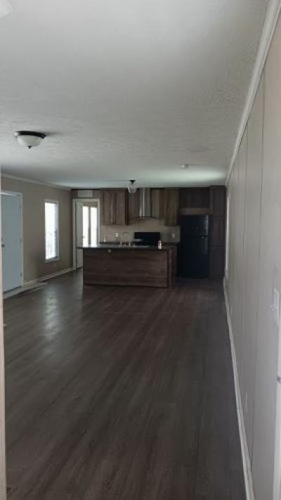 Photo 3 of 10 of home located at 333 Hickorywood Dr Moncks Corner, SC 29461