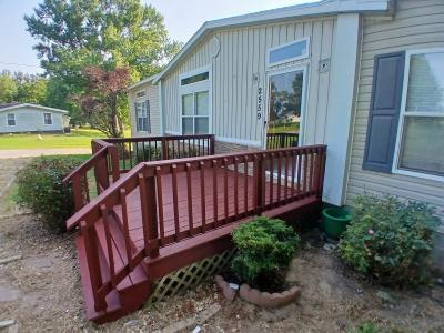 Photo 2 of 11 of home located at 2559 Orient Rd West Frankfort, IL 62896