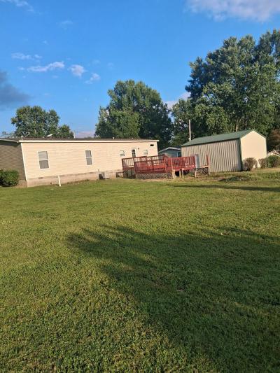 Photo 3 of 11 of home located at 2559 Orient Rd West Frankfort, IL 62896