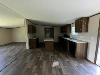 Photo 4 of 10 of home located at 16071 Old Greensboro Rd Moundville, AL 35474