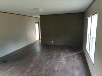 Photo 4 of 15 of home located at 268 County Road 34 Camden, AR 71701