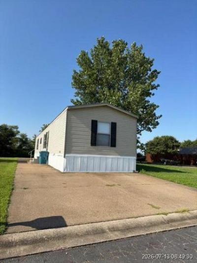 Mobile Home at 6141 Birkdale Dr Evansville, IN 47715