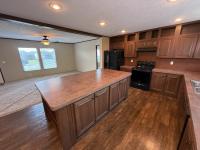 2015 SOLUTION 38SLT28764AH15 Manufactured Home