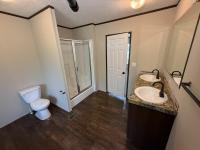2015 SOLUTION 38SLT28764AH15 Manufactured Home