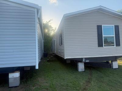 Mobile Home at 9274 County Road 3418 Brownsboro, TX 75756
