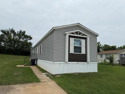 Photo 2 of 11 of home located at 533 Aspen Dr Old Monroe, MO 63369