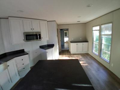 Photo 3 of 11 of home located at 584 Fm 1903 Greenville, TX 75402