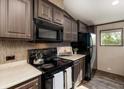 Photo 2 of 8 of home located at 1001 E Macarthur Rd, Lot 71 Wichita, KS 67216