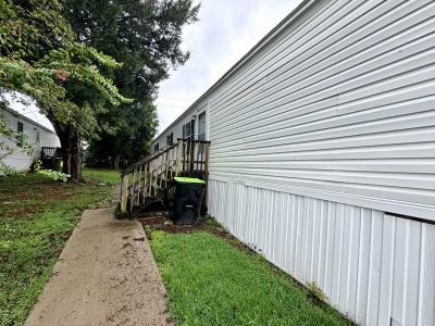Photo 3 of 22 of home located at 514 Kaye St Jacksonville, NC 28546