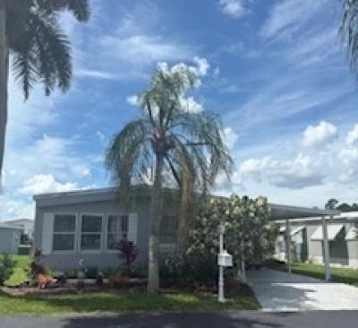 Photo 2 of 60 of home located at 275 Glenwood Lane Naples, FL 34112