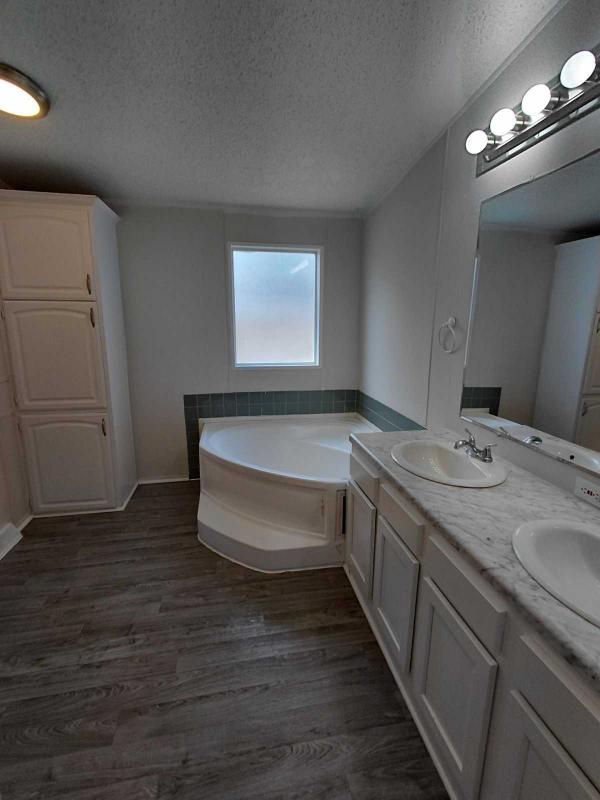 1997 Palm Harbor Manufactured Home