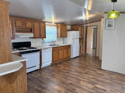 Photo 5 of 16 of home located at 2006 Roundtable Rd North Mankato, MN 56003