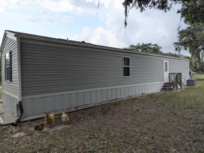 Photo 3 of 8 of home located at 620 NW 15th Way Bell, FL 32619