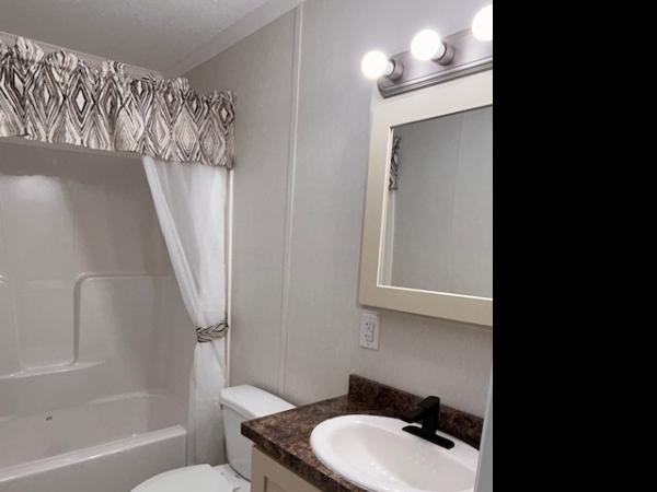 2025 Pinegrove Mobile Home