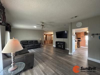 Photo 2 of 61 of home located at 5959 SW 59th Lane Ocala, FL 34474