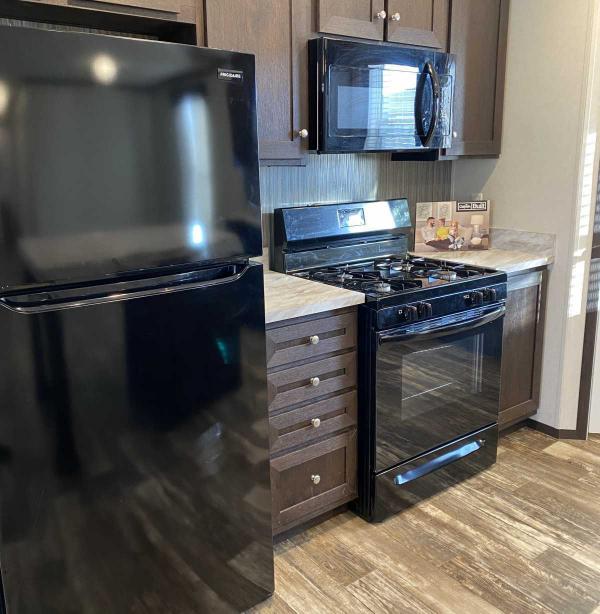 2024 Clayton Pulse 838 Manufactured Home
