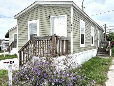 Mobile Home at 3301 58th Ave N. Saint Petersburg, FL 33709