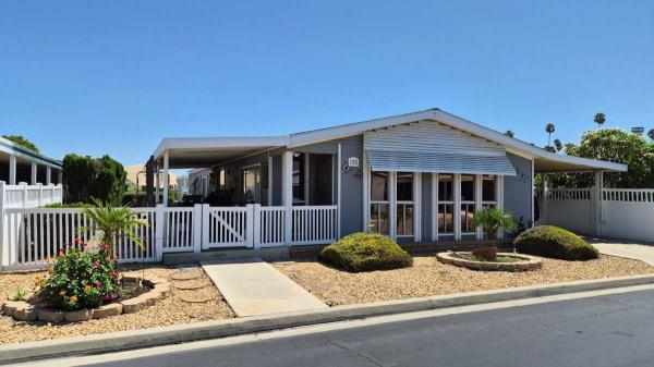 1983 Goldenwest Mobile Home For Sale
