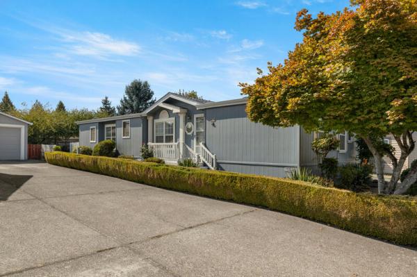 1991 FLEETWOOD Mobile Home For Sale
