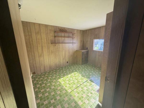 1976 Champion Manufactured Home