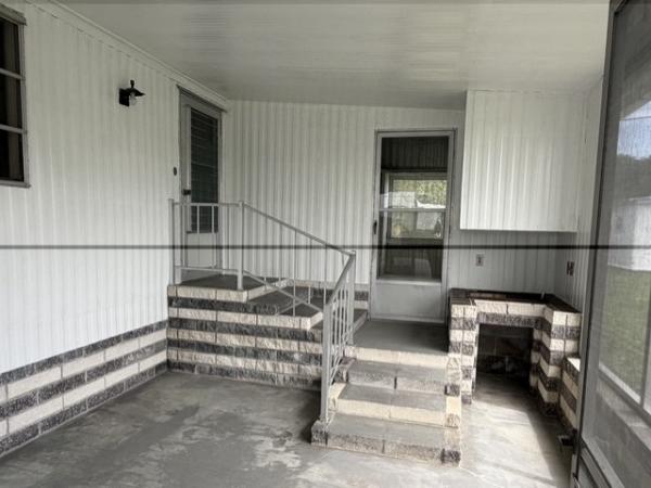 1970 RITZ Manufactured Home