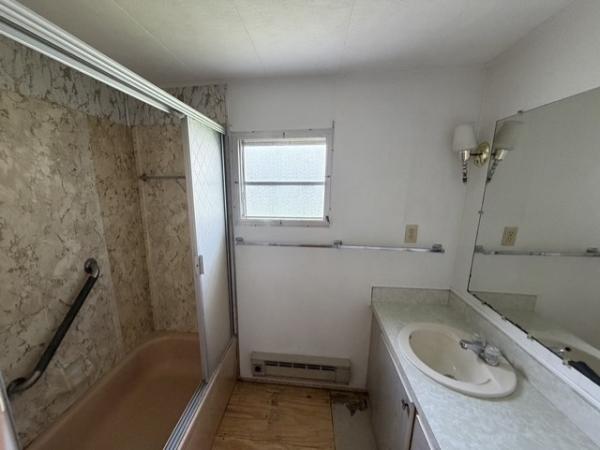 1970 RITZ Manufactured Home