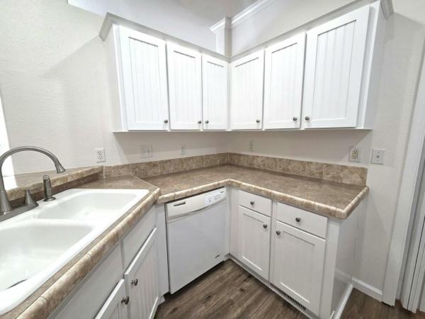 2013 FLEETWOOD HOMES INC 220PX24564A Manufactured Home