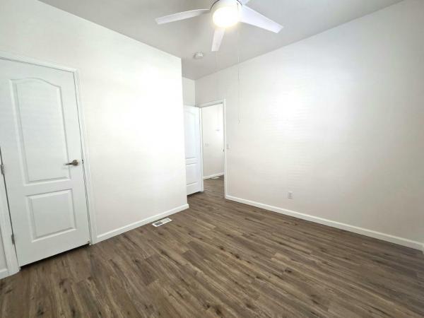 2013 FLEETWOOD HOMES INC 220PX24564A Manufactured Home