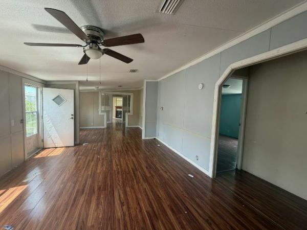 1997 WAVE Mobile Home For Sale