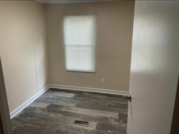 2006 Horton Homes Inc Economy Mobile Home