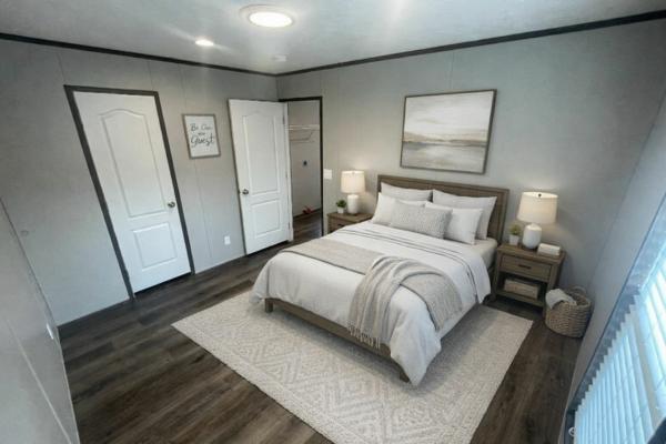 2023 Clayton Homes Inc Winter Special Mobile Home