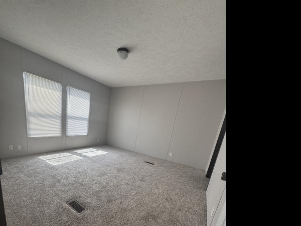 2014 Clayton 38SUN28523 Mobile Home