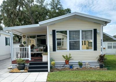 Mobile Home at 37647 Chancey Road, Site 174 174 Zephyrhills, FL 33541