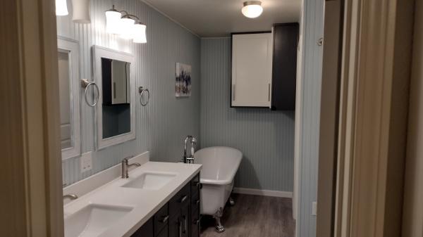 2011 CMH NA Mobile Home