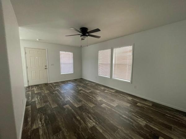 2022 Clayton Homes Inc Express Mobile Home