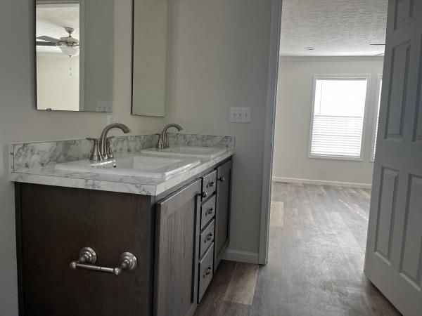 2025 Clayotn 58FRE28523D Mobile Home