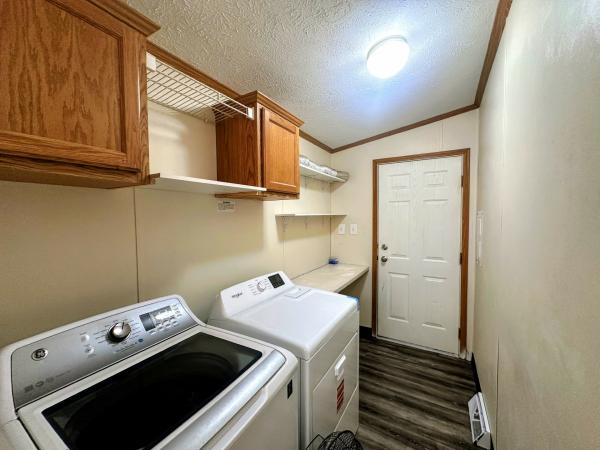 2001 Skyline F9310343PAB Mobile Home