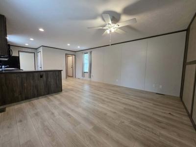 Photo 4 of 26 of home located at 1300 W Commodore #164 Lincoln, NE 68522