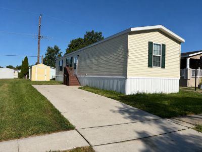 Mobile Home at 38171 Ducharme #639 Clinton Township, MI 48038