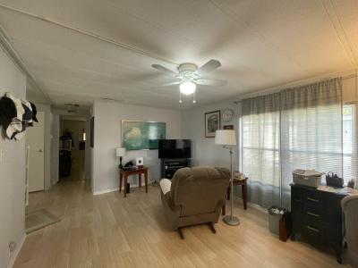 Photo 2 of 20 of home located at 13048 Lemon Avenue Grand Island, FL 32735