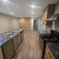 2022 76CEJ16663AH22  Home