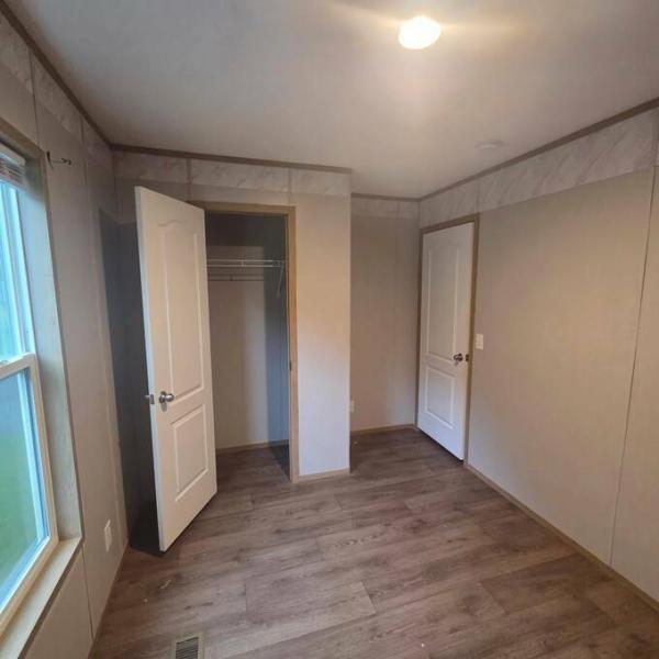 2022 76CEJ16663AH22  Home