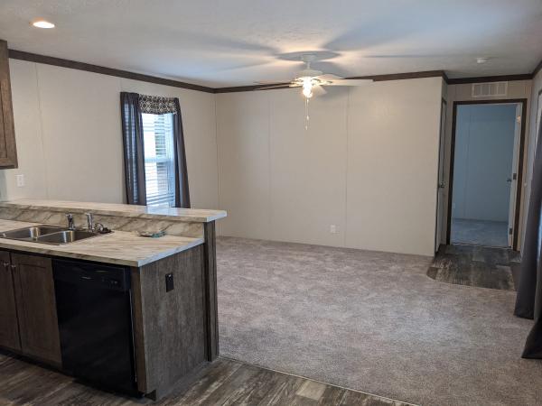 2023 CMH Pulse 4816-727  Home
