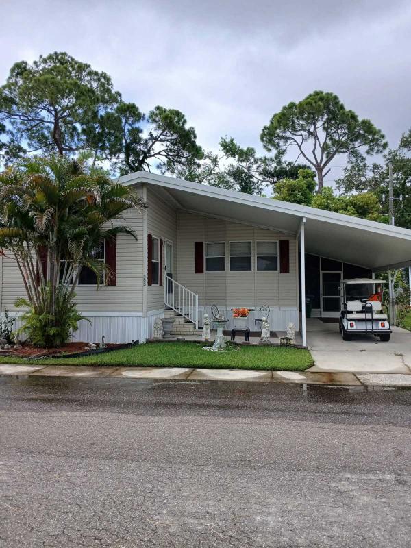 2005 KEYLAI Mobile Home For Sale