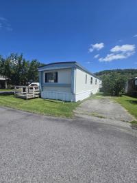 1978 Hillcrest  Home